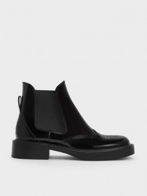 Charles & Keith Brogue Cuero Chelsea Boots Negros | 3140587-FS