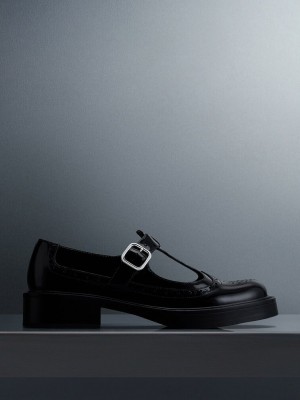 Charles & Keith Brogue Cuero T-Bar Mary Janes Negros | 6804152-YV