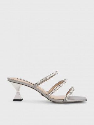 Charles & Keith Gem-Encrusted Metallic Tiras Sandals Plateados | 5164987-BY