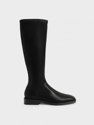 Charles & Keith Knee High Planos Boots Negros | 6175934-OP
