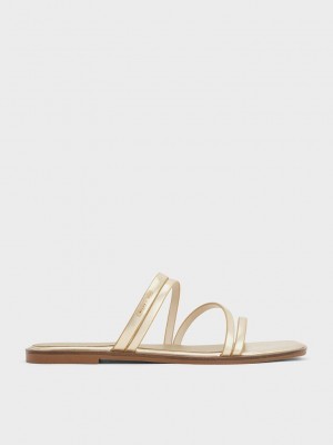 Charles & Keith Lliana Metallic Tiras Chanclas Sandals Dorados | 6059413-SD