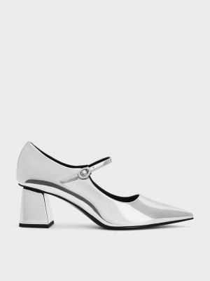 Charles & Keith Metallic Pointed-Puntera Mary Jane Pumps Plateados | 6983025-PL