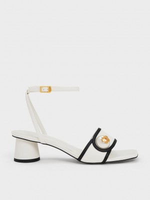 Charles & Keith Pearl-Embellished Sandals Blancos | 6759318-ER