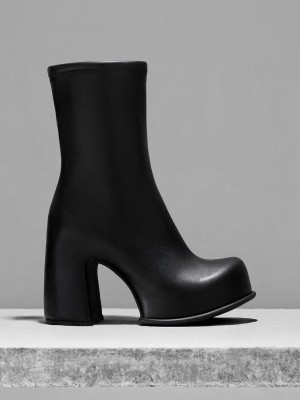 Charles & Keith Pixie Plataforma Ankle Boots Negros | 8402179-TS