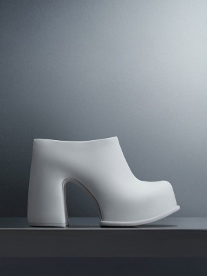 Charles & Keith Pixie Plataforma Mules Blancos | 6583109-FT