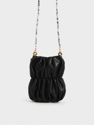 Charles & Keith Ruched Bead-Handle Crossbody Bag Negros | 1796450-ZV