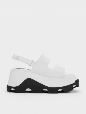 Charles & Keith Two-Tone Asymmetric Plataforma Sandals Blancos | 1734528-OS