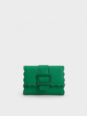 Charles & Keith Waverly Scallop-Trim Wallet Verdes | 8416590-GZ